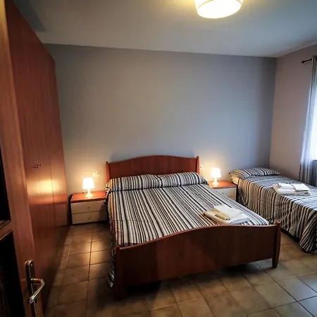 Acerorosso 4* Σαλέρνο