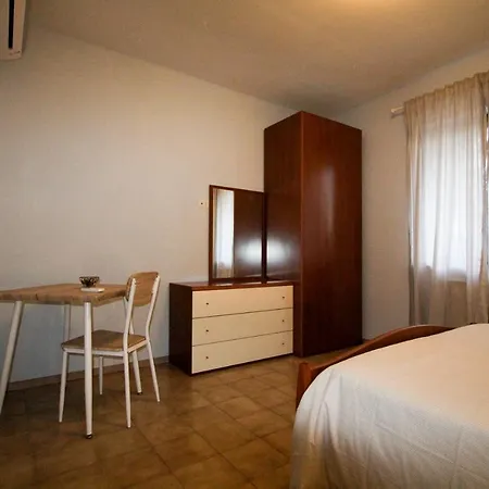 Bed & Breakfast Acerorosso Salerno